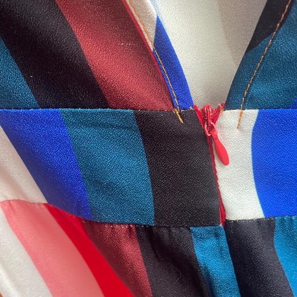 XL Colorful ICHOIX Dress W/ Slit - Picture 8 of 8